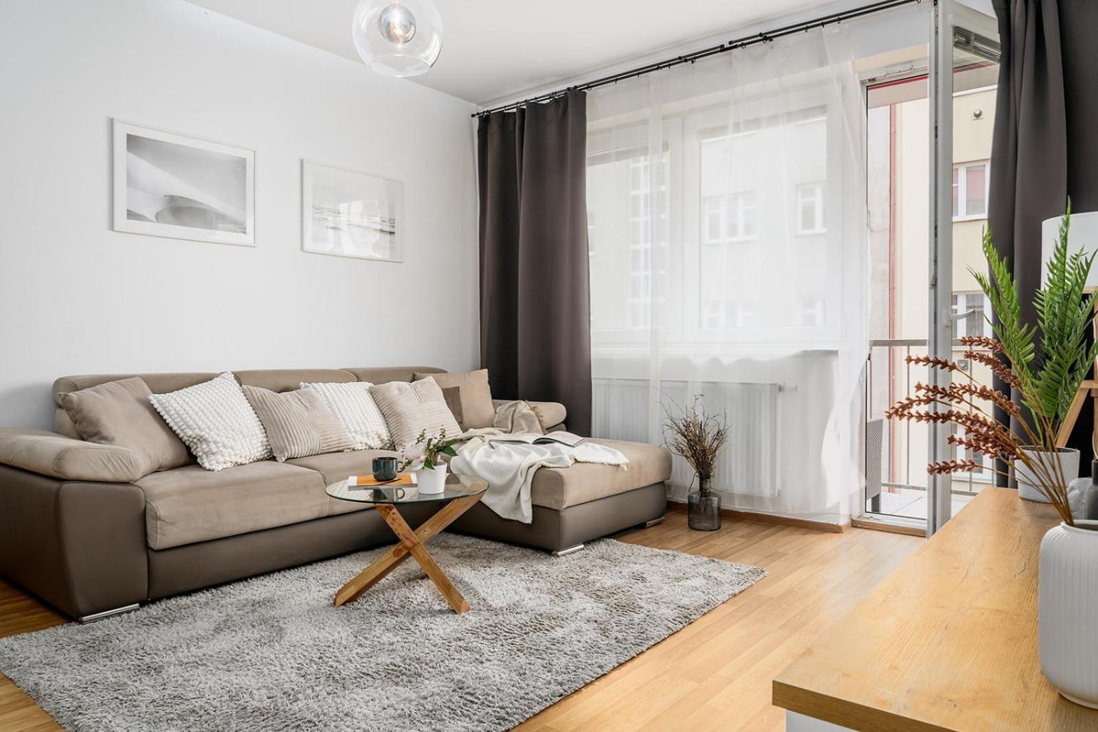 Prague Days - Bright Apartment - Balcony - Private Parking エクステリア 写真